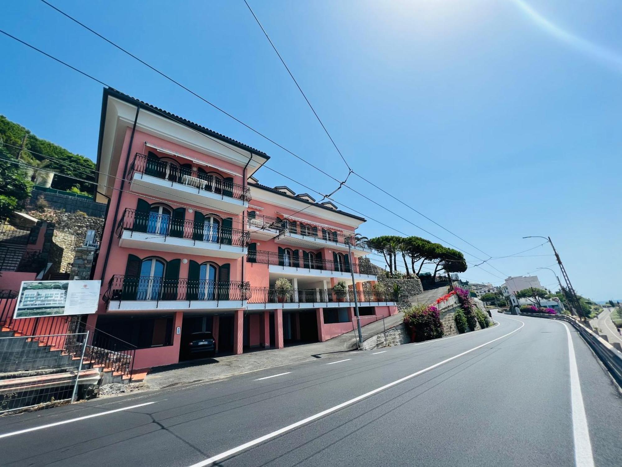 Luxury La Brezza 3 - Fronte Mare Sanremo