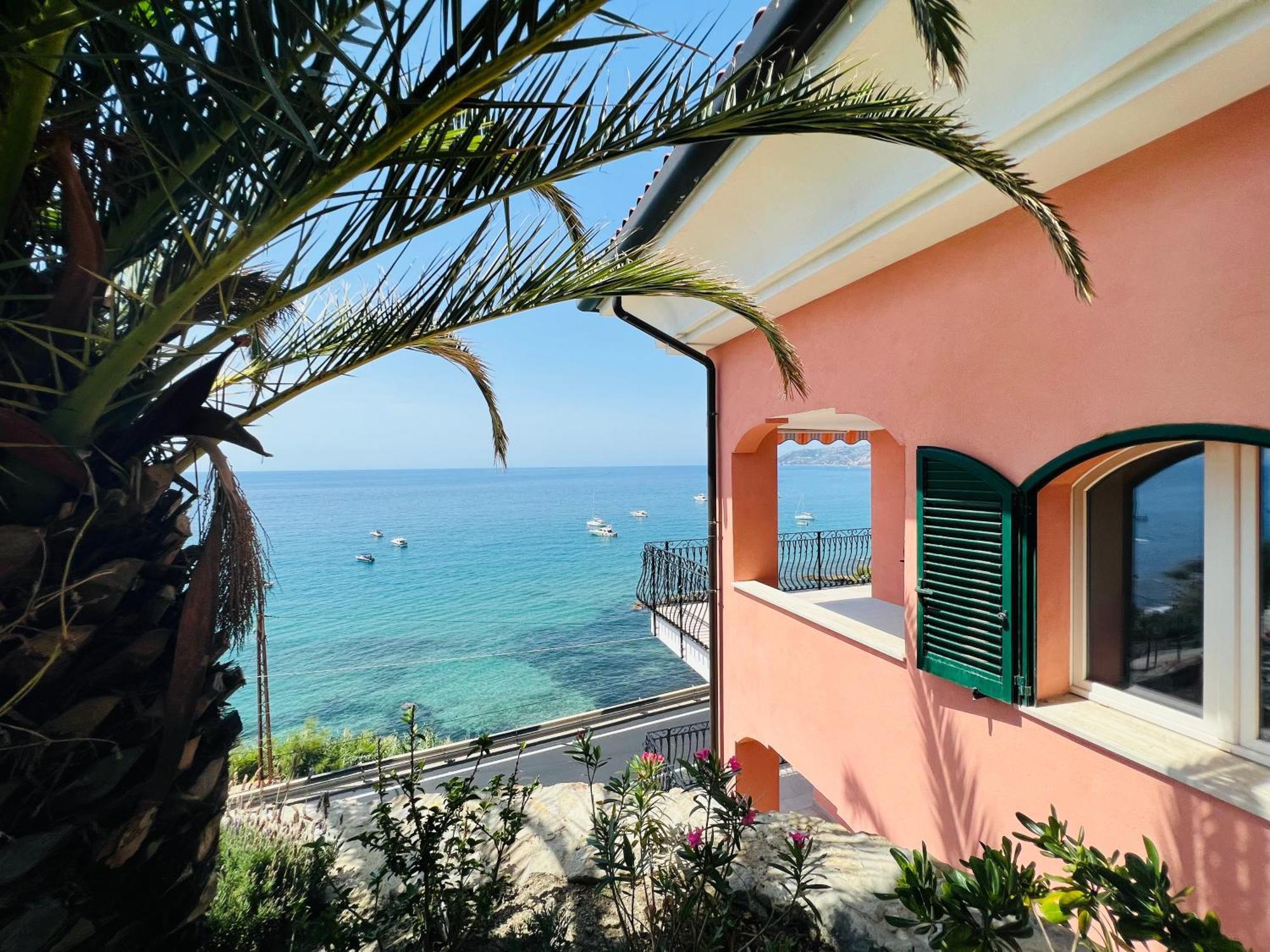 Luxury La Brezza 3 - Fronte Mare *