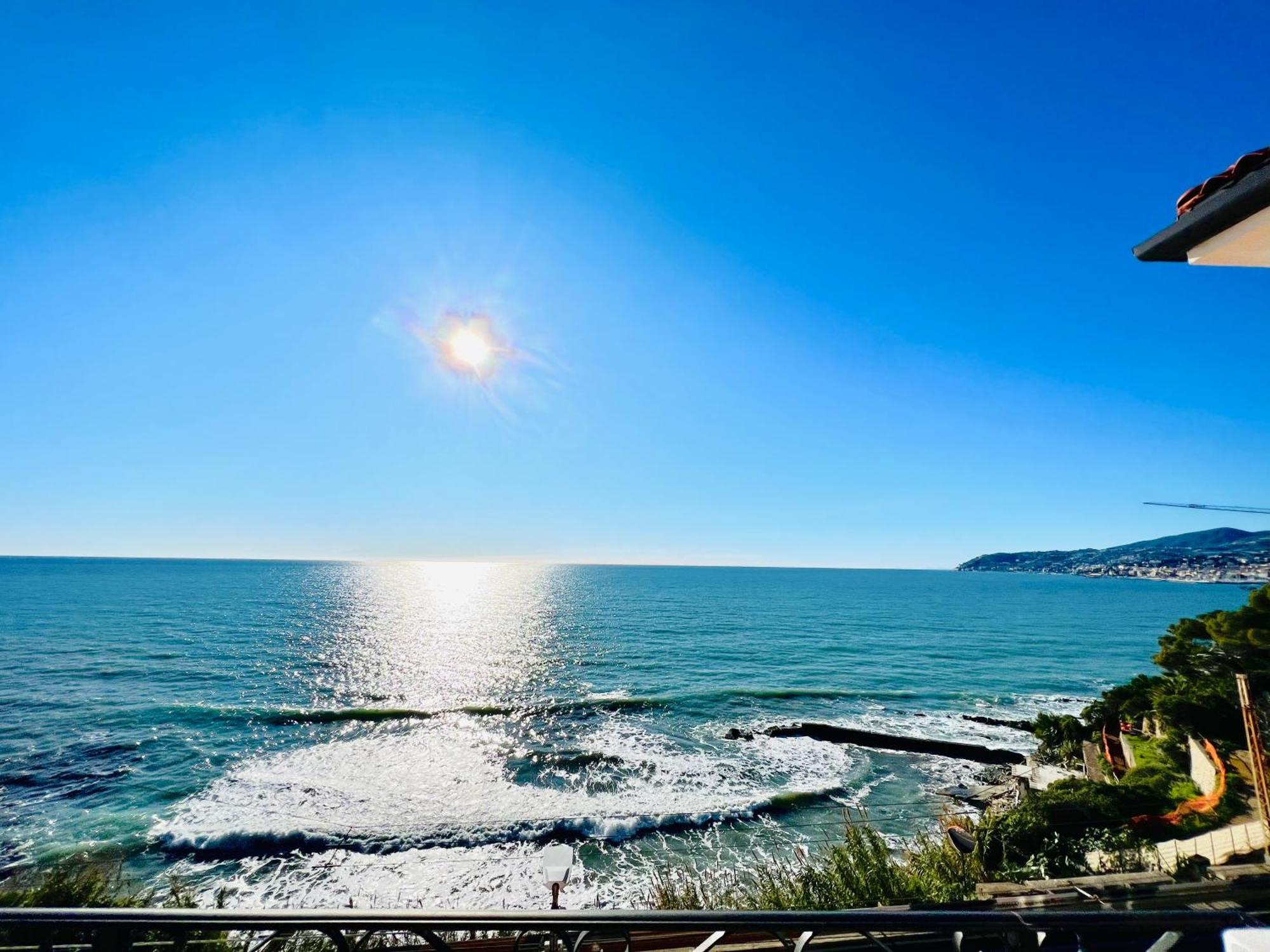 Luxury La Brezza 3 - Fronte Mare Sanremo