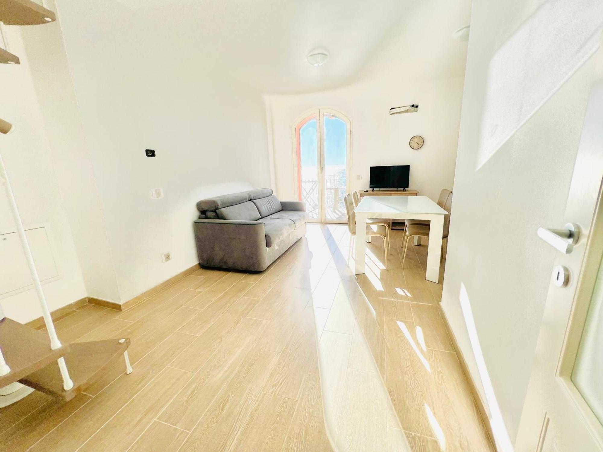 Luxury La Brezza 3 - Fronte Mare